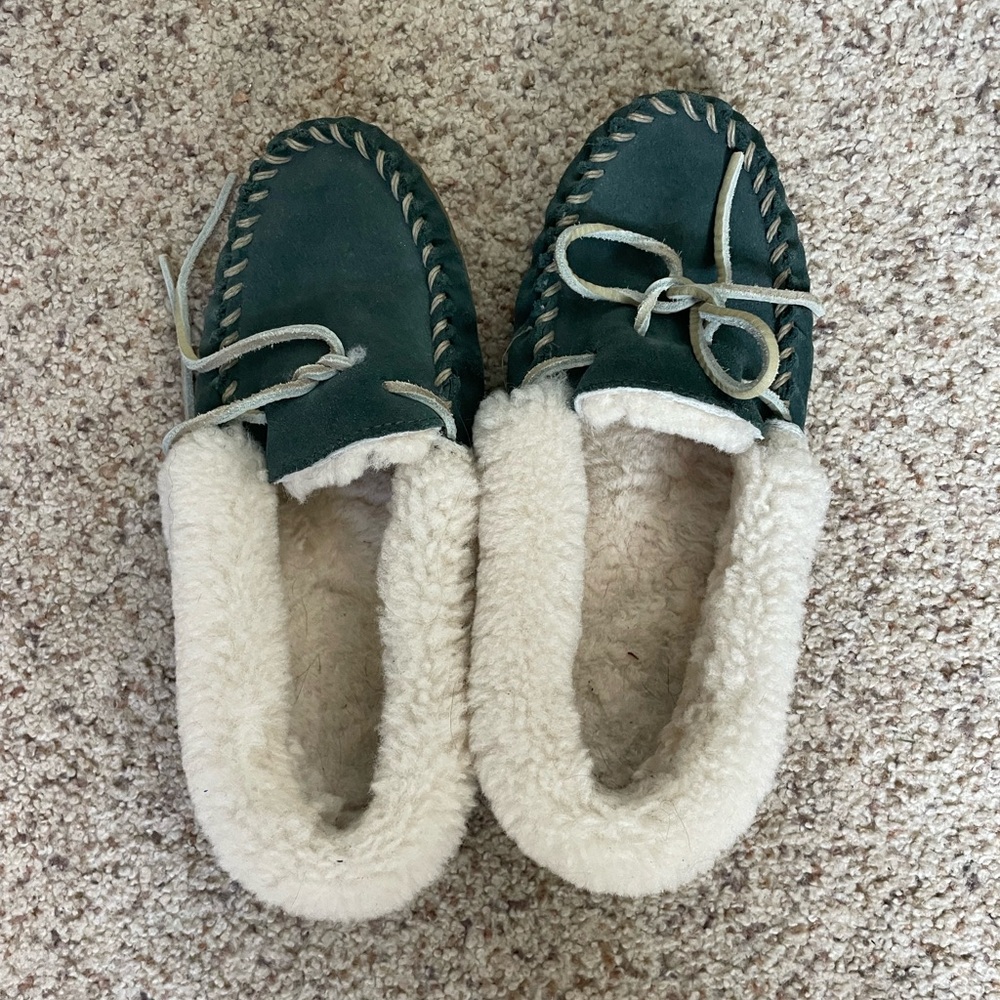 L.L. Bean Green and Cream Women's Slippers
